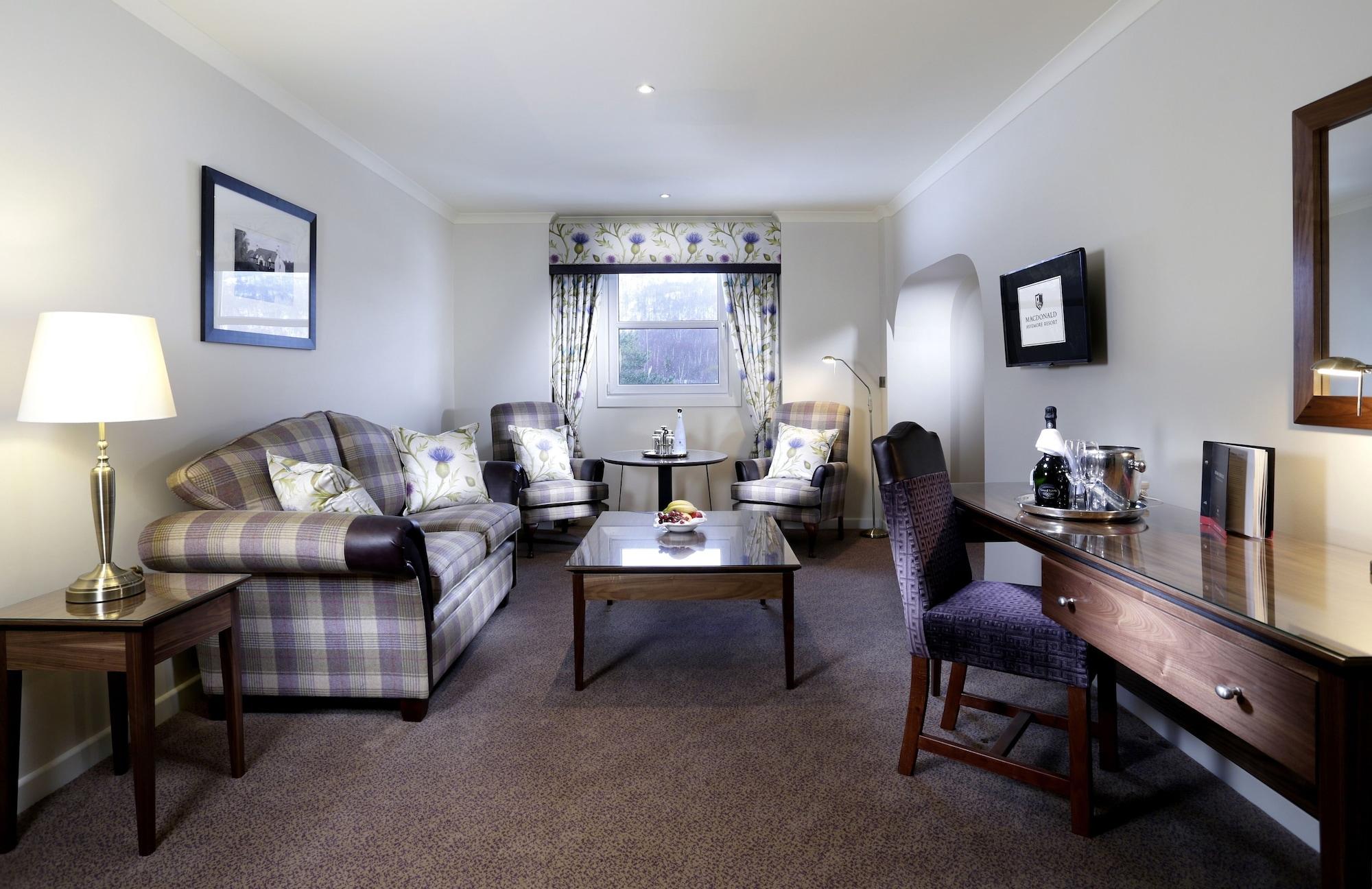Macdonald Morlich Hotel At Macdonald Aviemore Resort Esterno foto